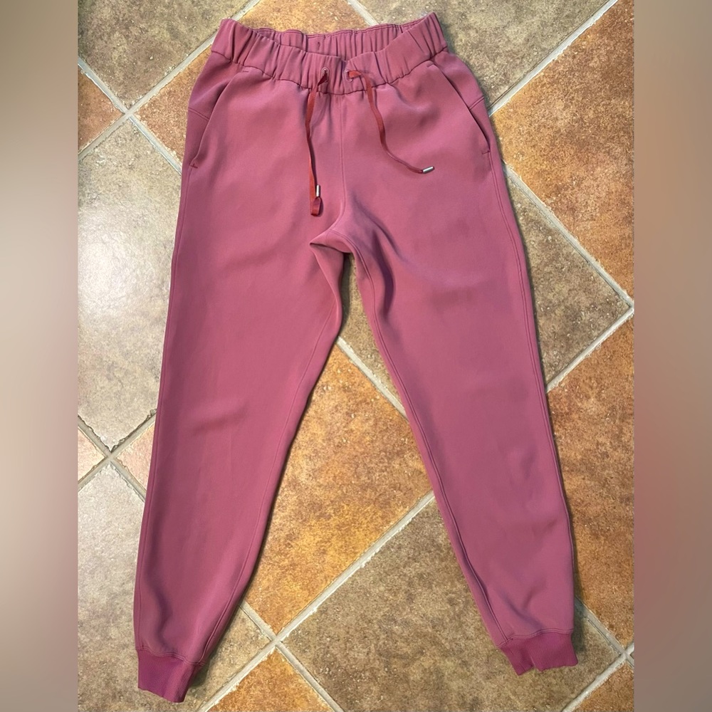 On the Fly Joggers